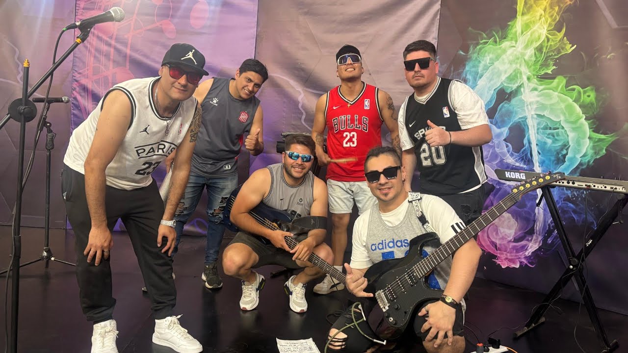 Ariel Y La Junta - En Vivo En Elegidos Canal 8 Tucumán.(Cumbia Base)