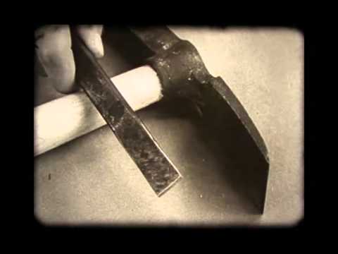 Video: Was ist ein Maurerhammer?