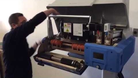 Film Loading - Pregis Intellipack Foam In Place SmartBagger