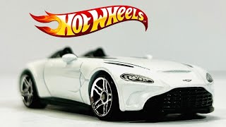 Hot Wheels 2022 K & L Case Aston Martin V12 Speedster