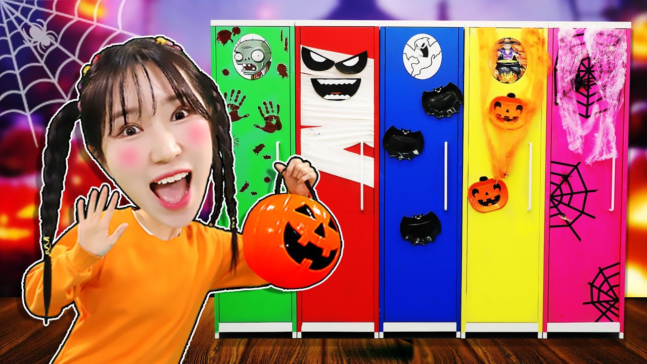 할로윈 문을 열었더니 무시무시한 괴물이?!!? Halloween Trick or Treat Mystery door