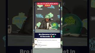 Bro Became A Jet In 10 Seconds 😂💚 #jets #newyorkjets #nfl #americanfootbal #shorts