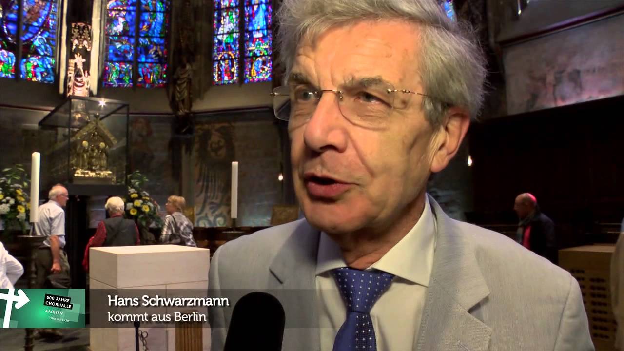 Führung durch die Chorhalle des Aachener Doms