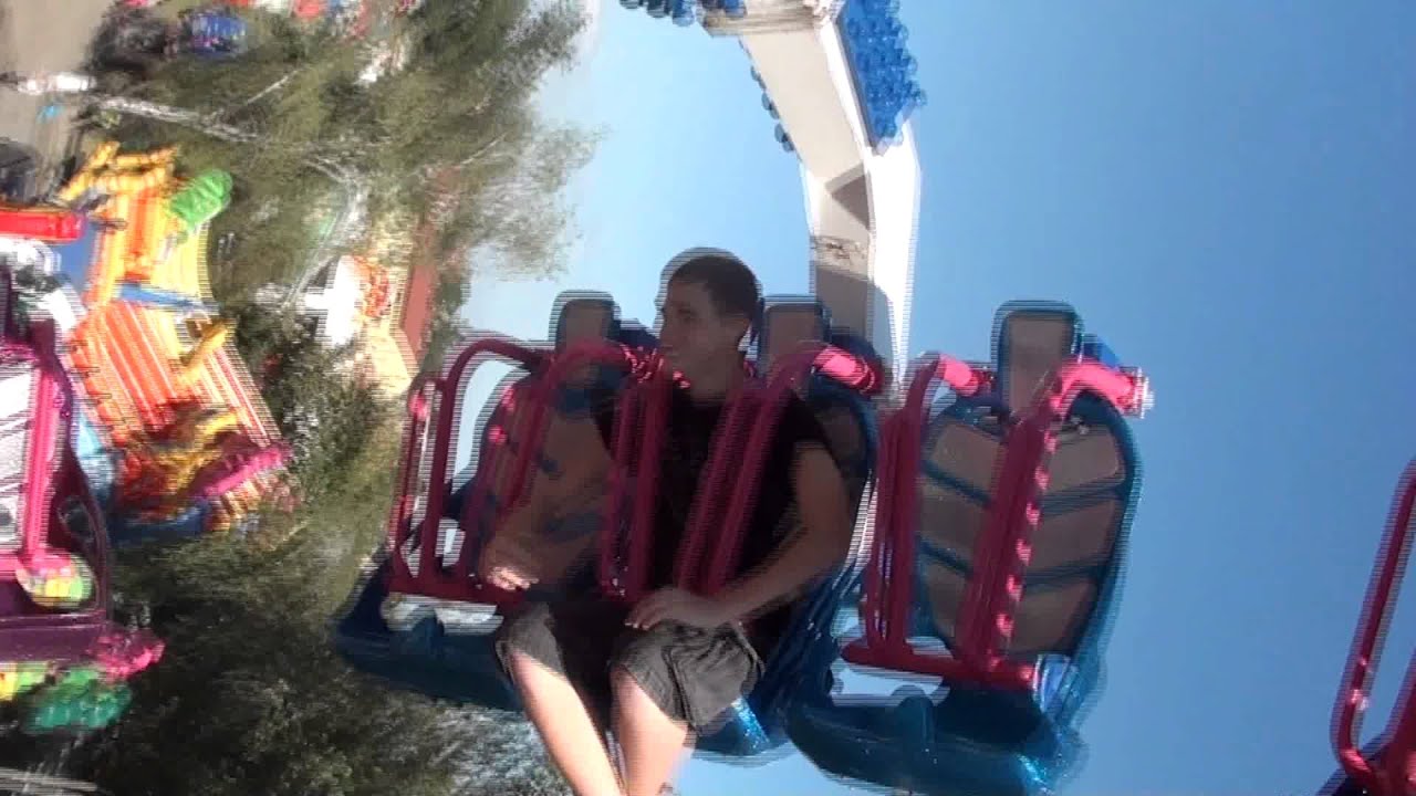 Kravařský odpust 2012 - ATRAKCE EXTREME ZA JÍZDY / ATTRACTION EXTREME ON-RIDE