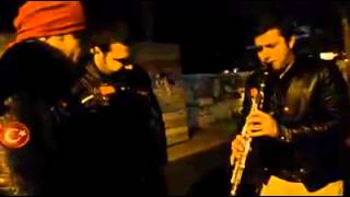 Çabuk Olalım Aşkım Klarnet ,0.44 Sn Den Sonra Izle....