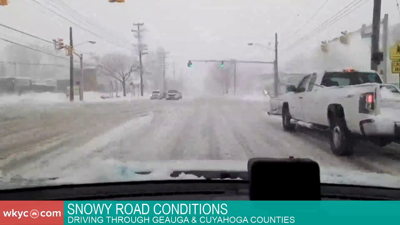 Snowy road conditions as winter storm hits Northeast Ohio - YouTube