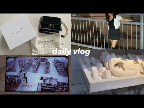 🎨 Daily Vlog; Aesthetic & Calm, Art Cafe, Celebrating Mom’s Bday, Teddy Blake bag, new kpop album