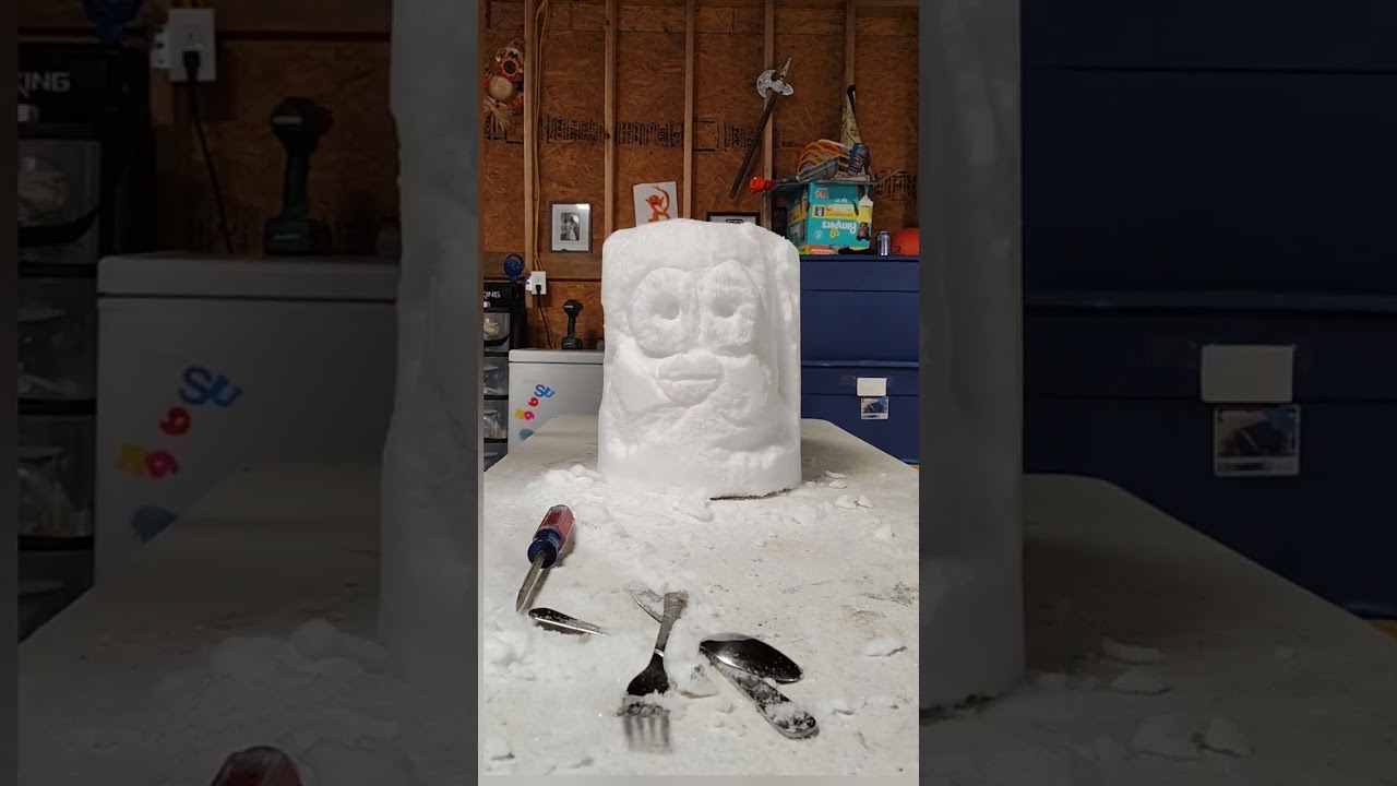 Snow Sculpting a 5 Gallon Bucket With S3ARTS 