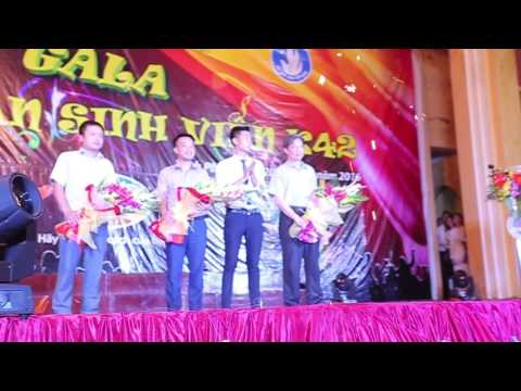Chương trình ngày hội CLB và Chào Tân sinh viên k42, với sự tham gia của ca sĩ Bùi Anh Tuấn