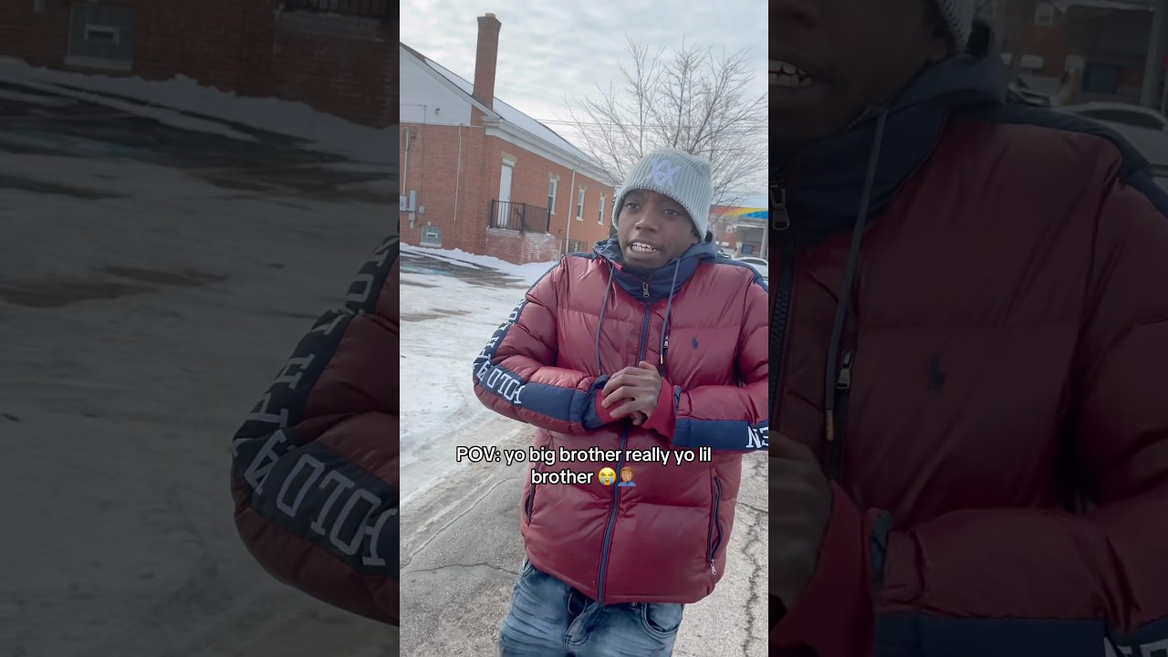 Когда ты идёшь за младшим братом 😂😂😂 