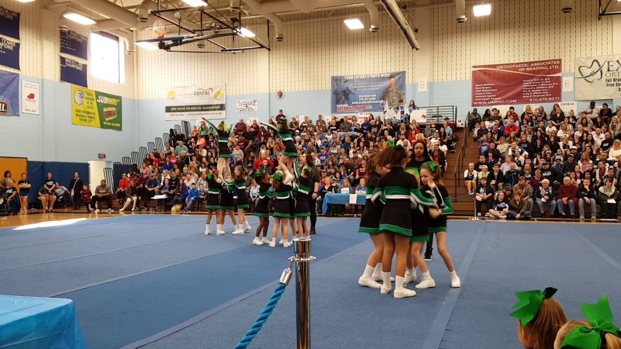 CDYCA Peewee @ Exeter Eagles Cheer Challenge 01-15-17