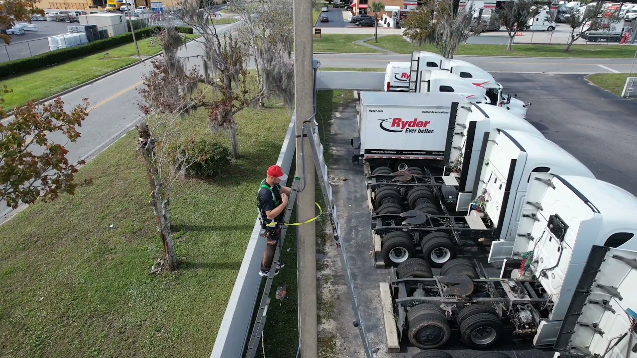 Installation of cameras on a pole (Установка камер на столбе)