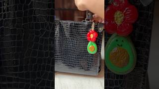 Crazy DIY idea with wall putti #craftideas #easycraft #diykeychain #diy