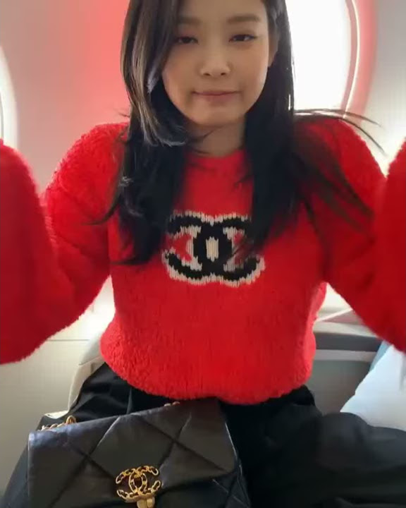 BLACKPINK Jennie Boomerang//Kissbye