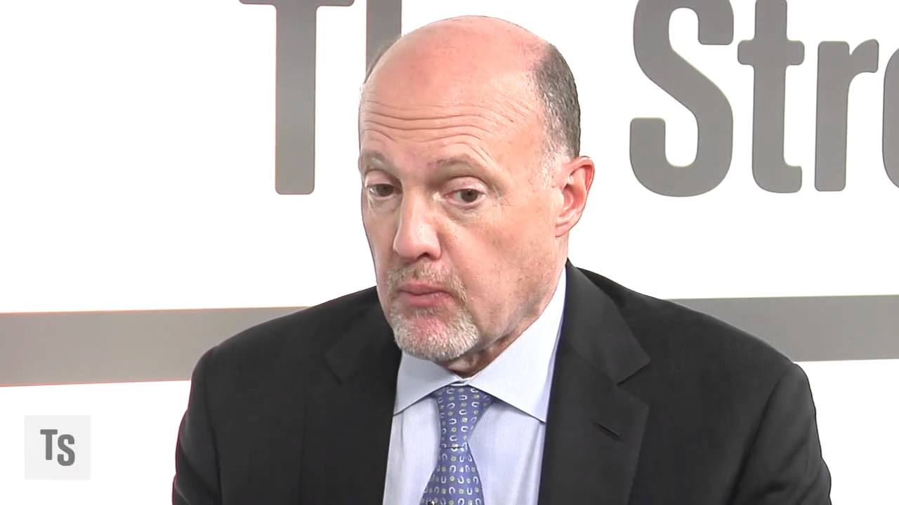 Cramer: Our Banks Can’t Outrun European Bank Runs Cramer: Our Banks Can’t Outrun European Bank Runs