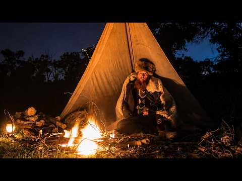 Traditional Australian Bushman Camp in Winter | No Tent, No Sleeping Bag
