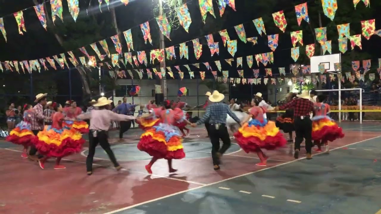 Quadrilha cata latas 2024