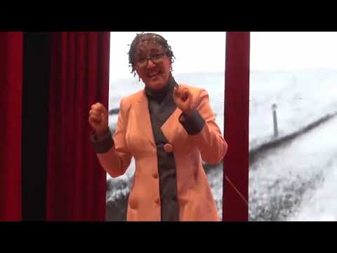 لحظه مناسب زندگی ما انسان ها پانته آ بهرام TEDxOmid