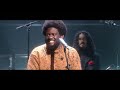 Capture de la vidéo Michael Kiwanuka - The Rest Of Me (Live On The Graham Norton Show)