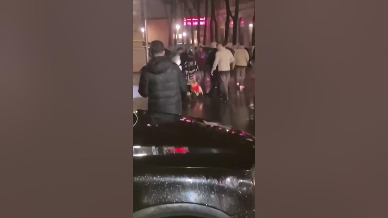 Скалли милано побили - YouTube