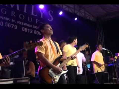 FAMILYS GROUP   ANDINI SISWANTO   PETUALANG CINTA