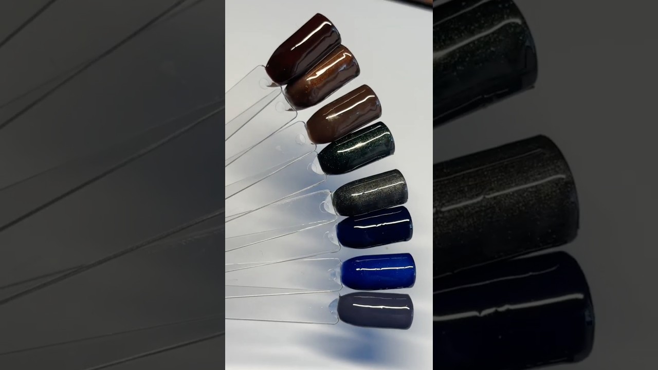 Moody shades to elevate your manis this winter. 🖤✨