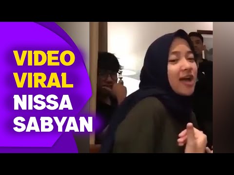 Viral Video Nissa Sabyan 'Lagi Pengen Dimanja'