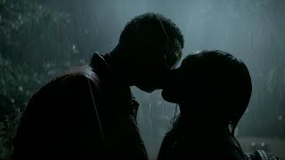 The Chi 4x08 Kiss in the rain scene - Christian and Kiesha