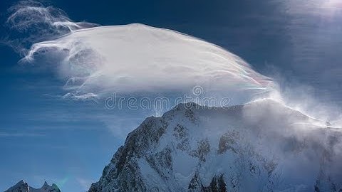 SILENCE  4 hours gentle wind in the mountains  sleeping, calming, resting