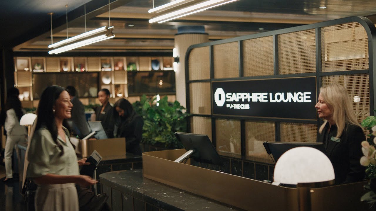 Sapphire Reserve | The Color of Holi (Lounge) :15