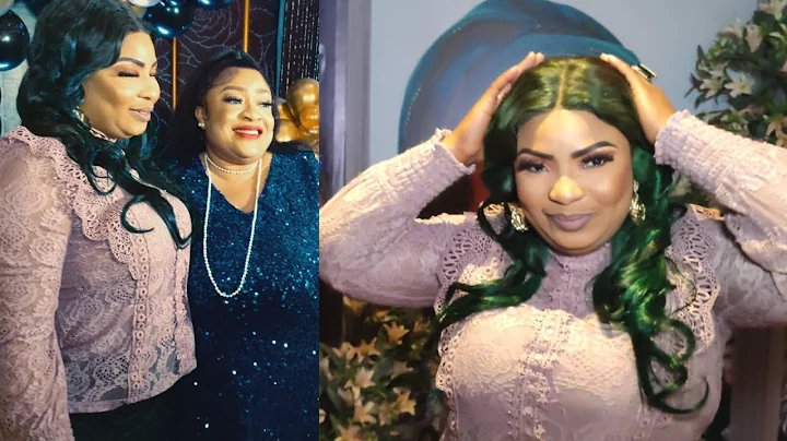 ACTRESS LAIDE BAKARE IS SO NICE! SEE WHAT SHE DID, AS SHE STEP OUT FOR FOLUKE DARAMOLA PRIVATE PARTY