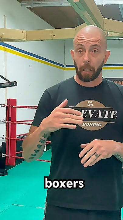 Reasons why shadow boxing will improve your boxing ( fast) #thesweetscience #shadowboxing