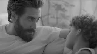 Watch Jake Gyllenhaal Play a Dad Who Recites Poetry