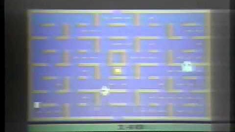 Which Looks More Like An Arcade Atari vs Intellivision - Retro Video Game Commercial / Ad