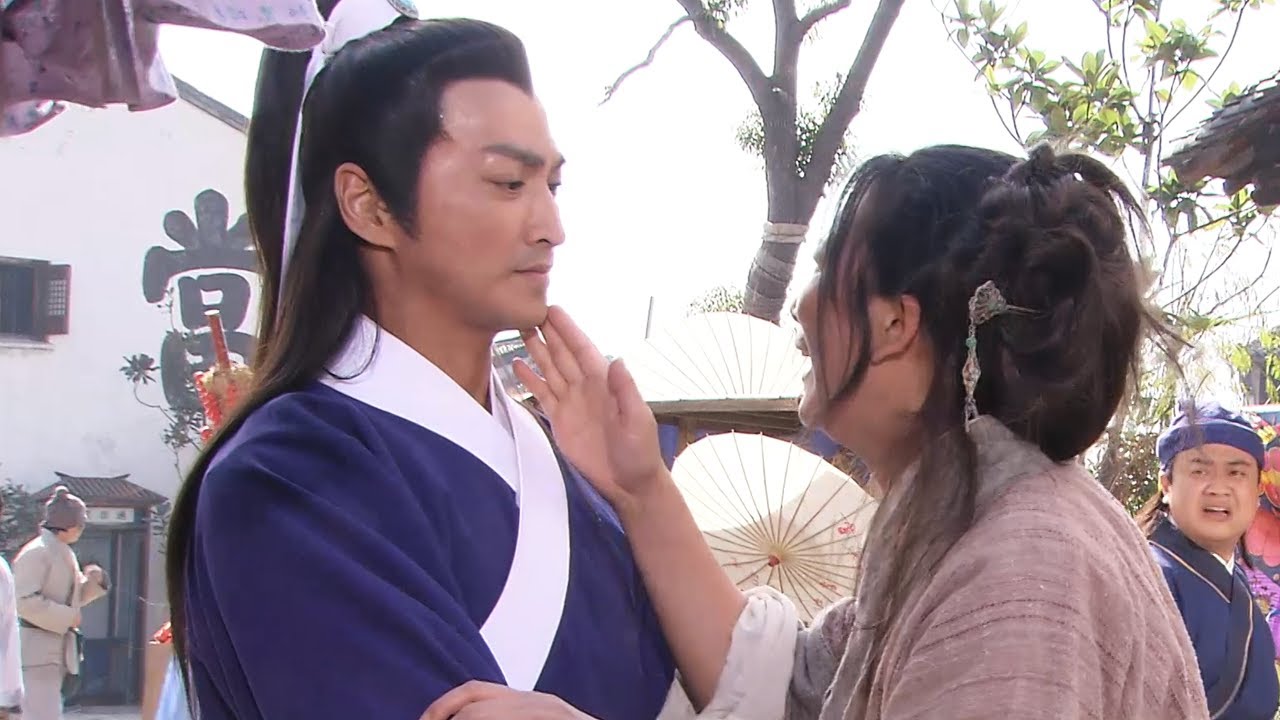 疯婆子抱住展昭大喊“儿子”，背后竟牵扯一桩涉及300人的惊天冤案！#movie #drama#武俠 #動作