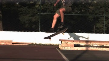 Greg knows lipslides (600 fps slow motion)