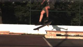Greg knows lipslides (600 fps slow motion)