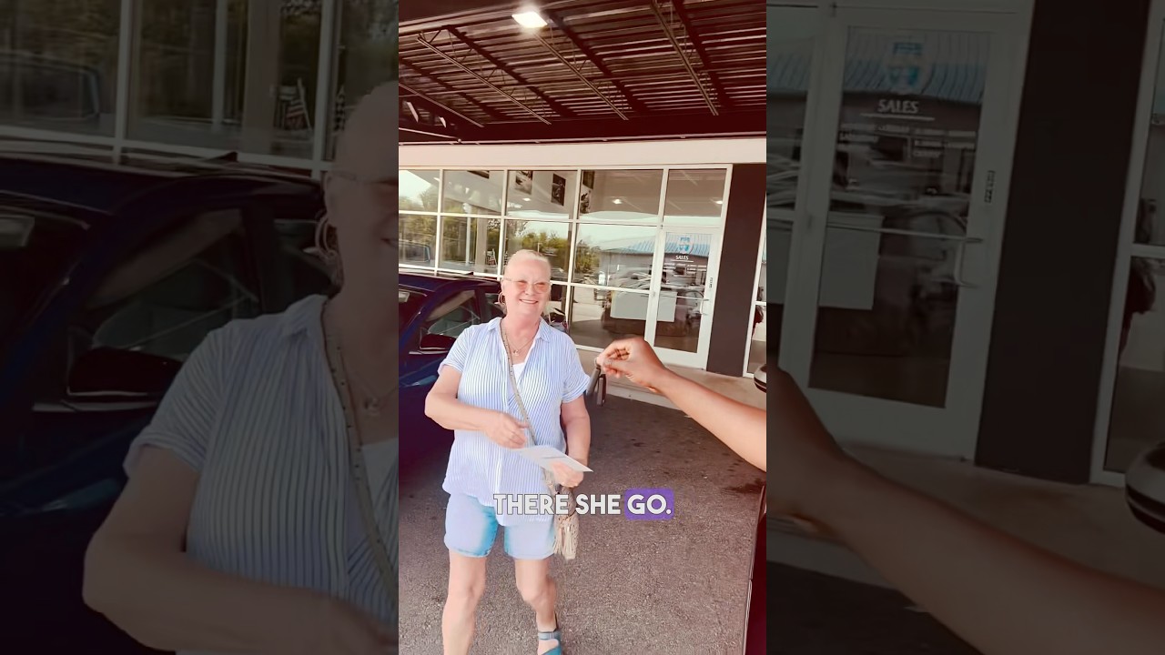 Handing Out New Car Keys🔥🤯 You won’t Believe what sHe Paid! 931-801-7989 #cars #car #automobile