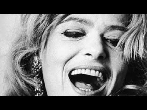 كان مرة فيه ولد صغير إسكندرية   