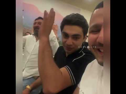 Vle Khaloyan /