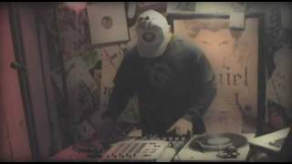 Mozart VS Planet Rock Mash-Up (Masta Hanksta)