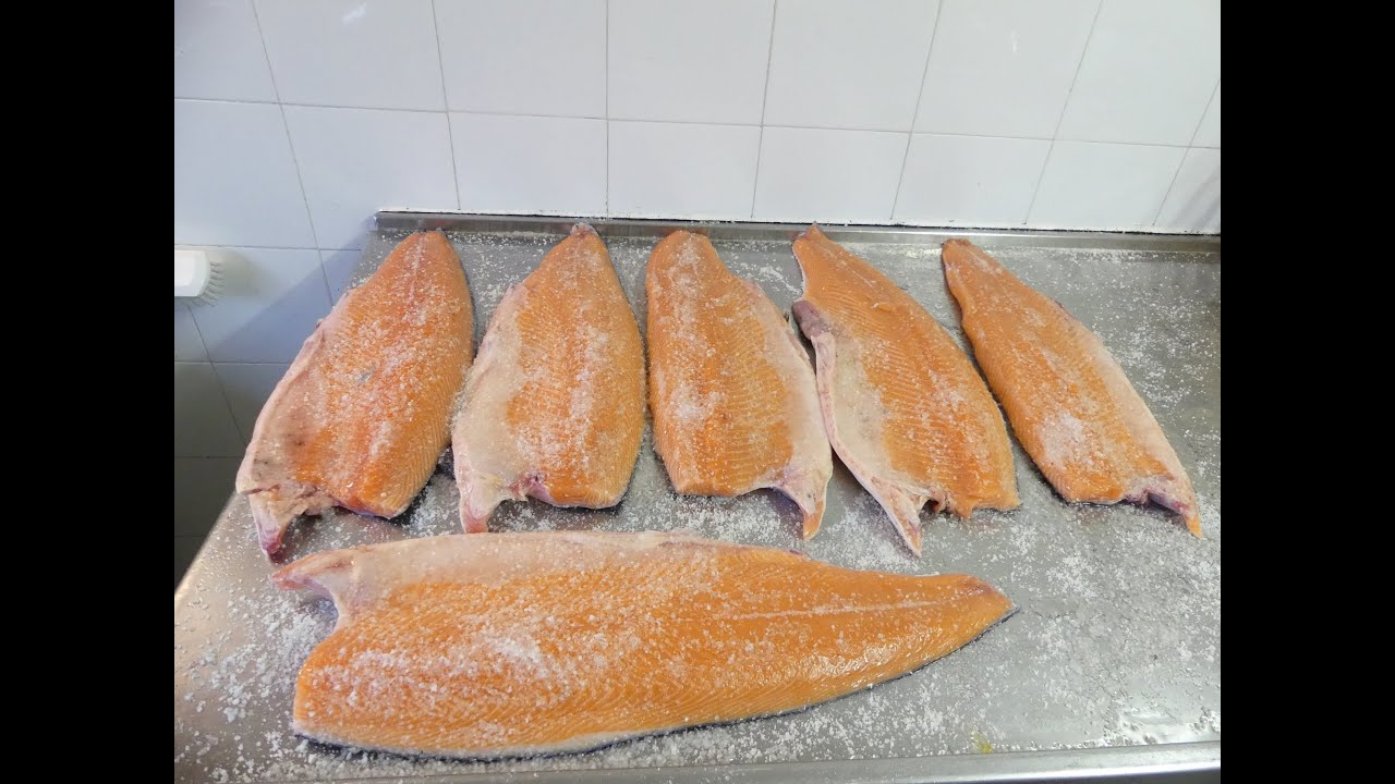 92# Les secrets d'un excellent saumon fumé "maison" au bois de hêtre !