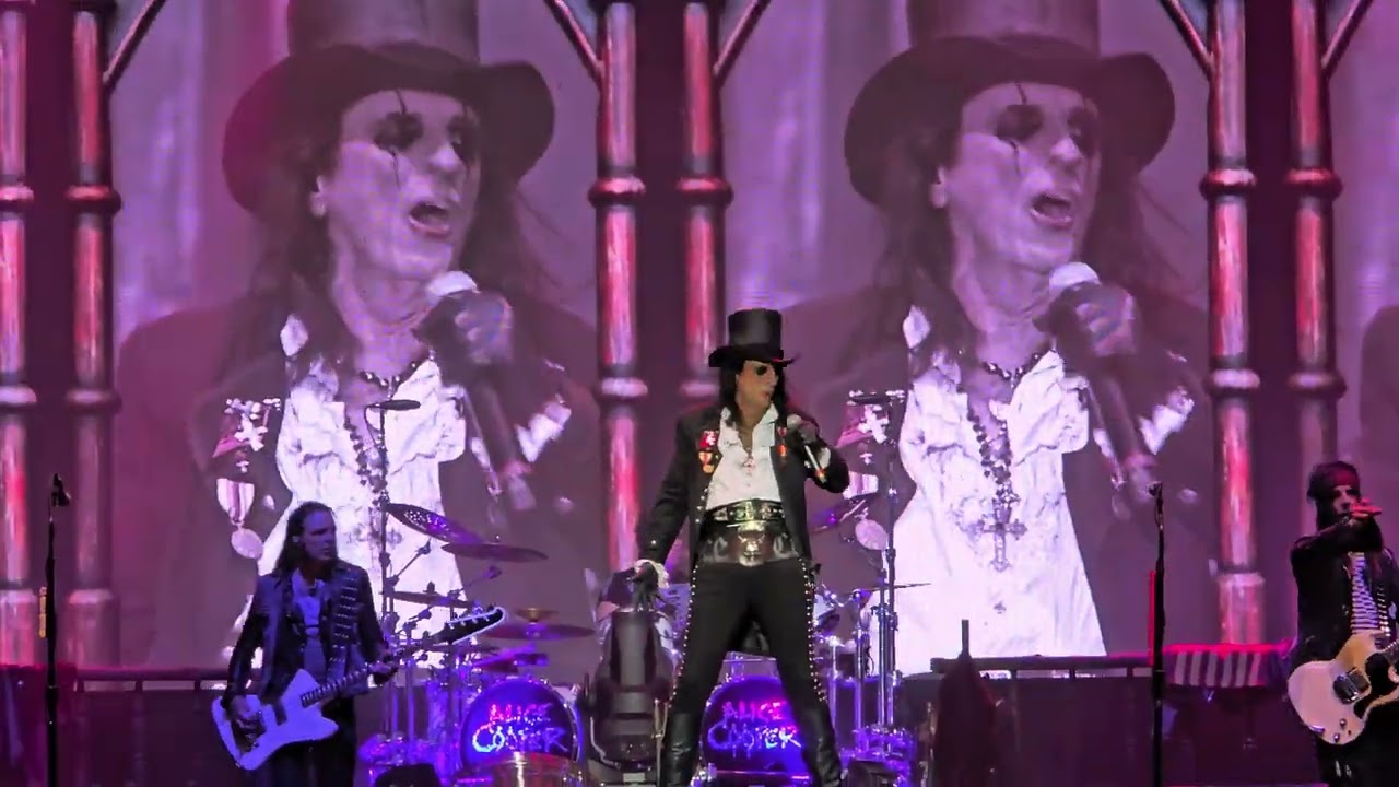 Alice Cooper - Welcome to the Show (Rockwave Festival @ TerraVibe | 11/7/2025)
