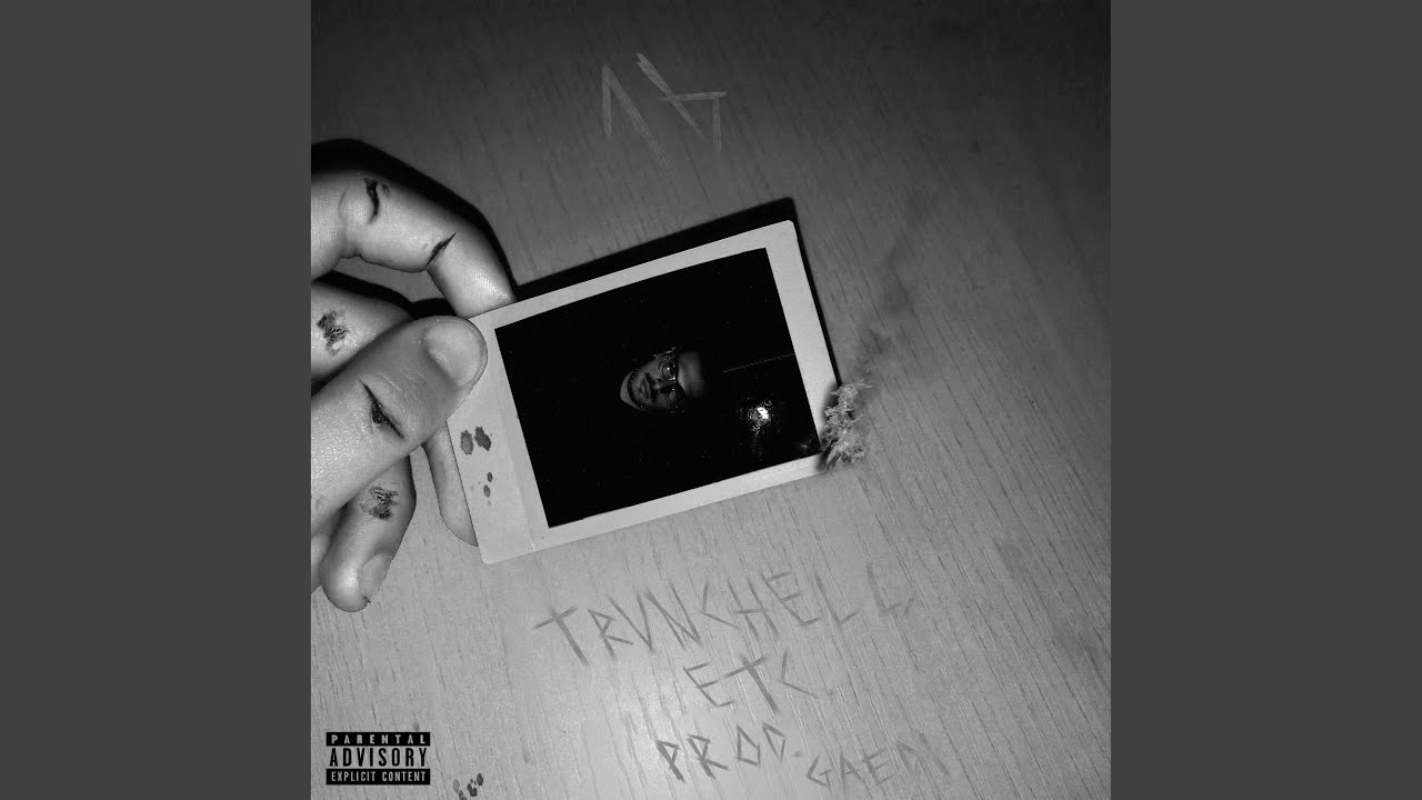 Guarda 16 su YouTube Guarda 16 su YouTube