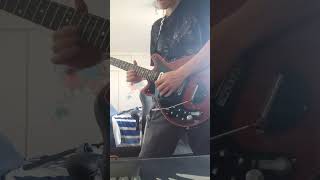 Queen - Lazing On A Sunday Afternoon Guitar Solo Red Special