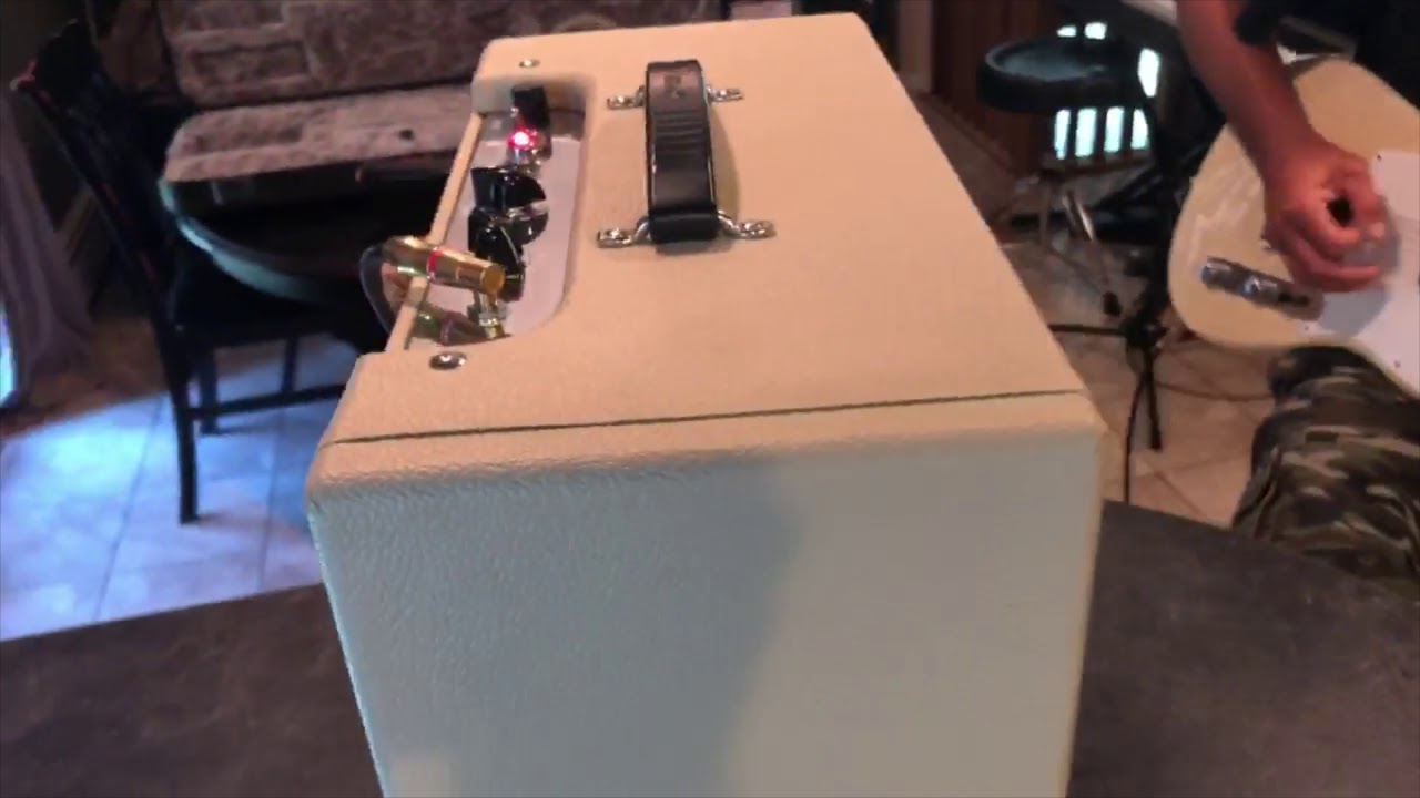 5F2-A Tweed Princeton