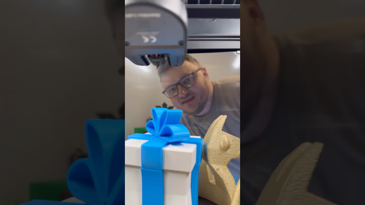 I 3D printed a Fortnite Gift Box and hid $100 inside 🤯 (multi box trick) 🎁🎁🎁 