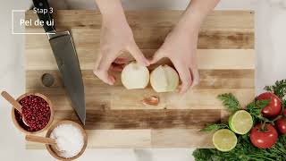 Ui In Halve Ringen Snijden En Fijnsnijden Hellofresh Kooktips