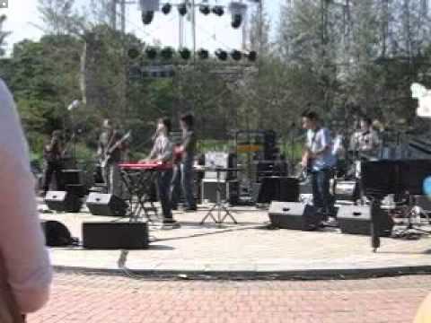 Linus' Blanket - Walk+I want you back (Live in GMF 2007)