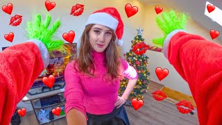 BEST TOP 5 The Grinch is the thief of Christmas Escaping CRAZY GIRL IN LOVE (New Year Parkour POV)